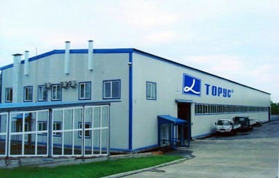 Производственный комплекс и демонстрационный зал фирмы «ТОРУС» размерами 57,90x64,00x14,50 м