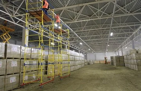 Завод листового стекла мощностью выпуска 600 тонн в сутки. Элементы прогонной системы для здания склада и BIG BAG