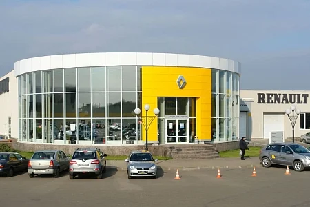 Автоцентр Renault "Реноме" размерами 26,00х85,00х4,50 м