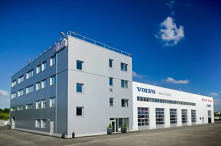 Сервисный центр Volvo Truck Center размерами 59,58х61,00х7,20 м
