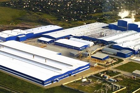 Завод по производству керамической плитки Kerama Marazzi (ОАО "КМ Груп"). Каркас здания склада глины размерами 42,00х112,00х8,00 м
