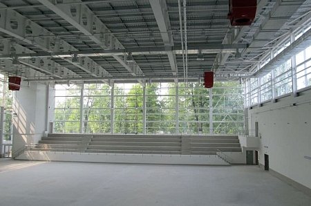 Центр тенниса "Динамо" размерами 78,45х92,00х12,00 м